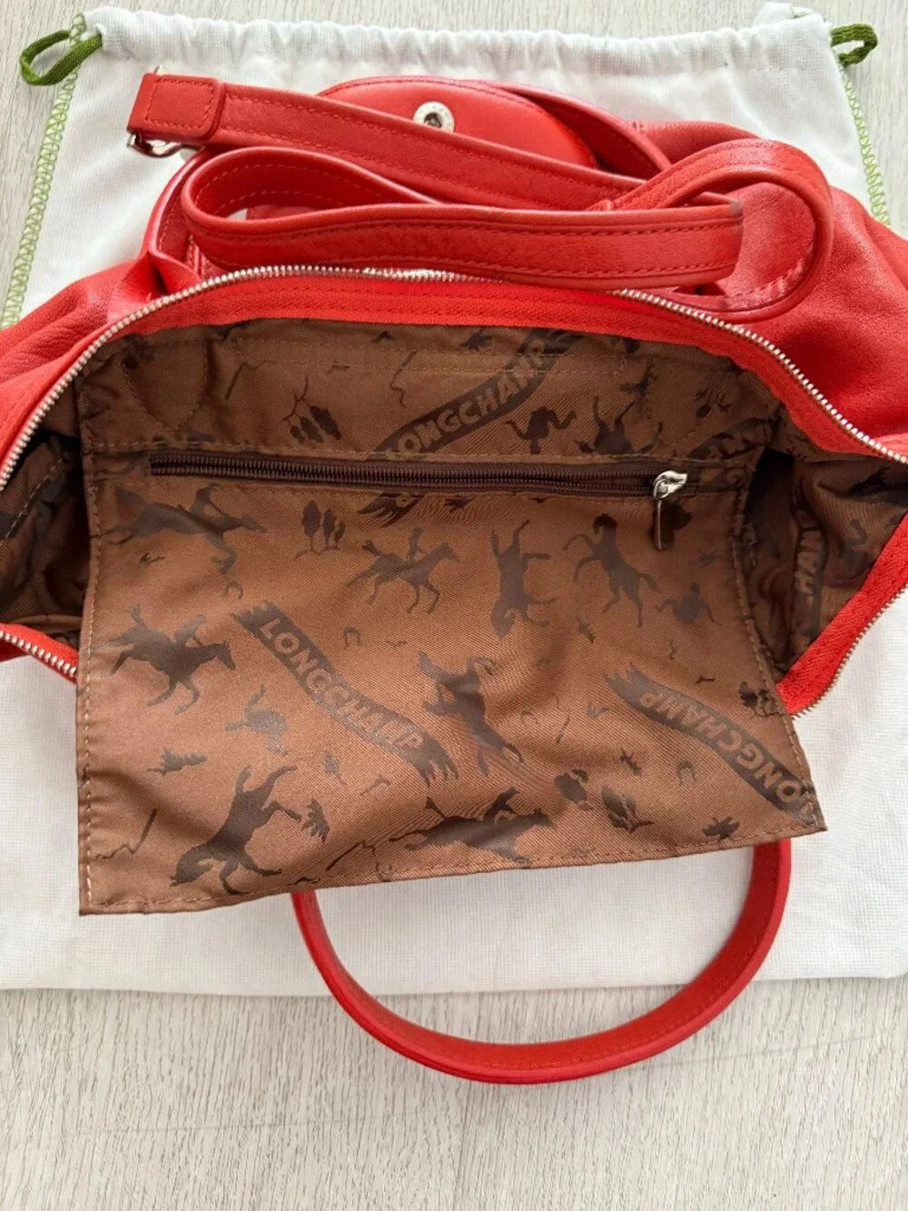 Longchamp single owner